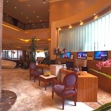 Belle Vue Hotel And Spa Addis Ababa Exterior photo